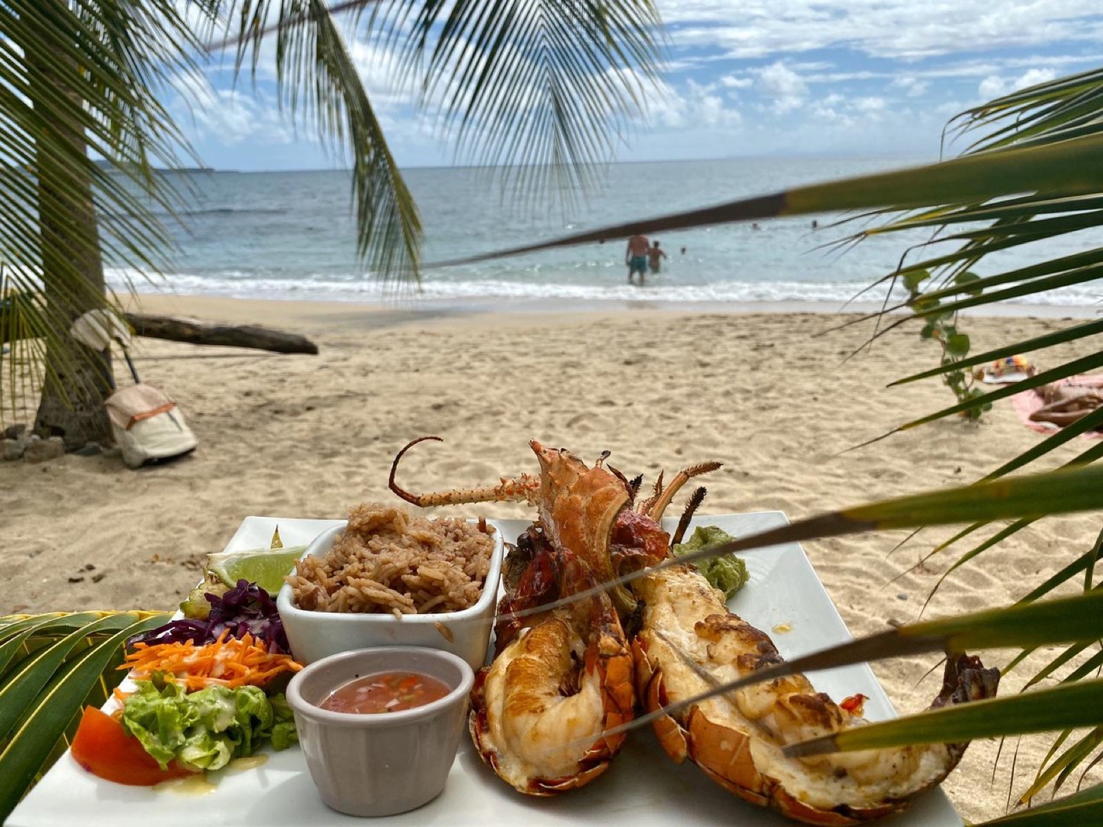 Lunch off the boats
